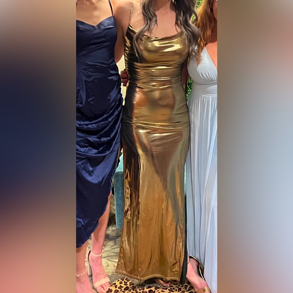 Lulu's Formal Dress, metallic gold. Size small.
